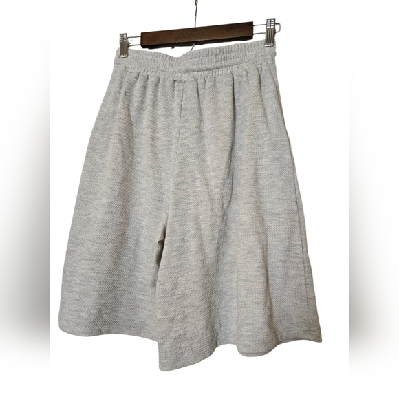 Urban Outfitters Pants - Urban Renewal Casual Knit Shorts - Light Gray Sz Med